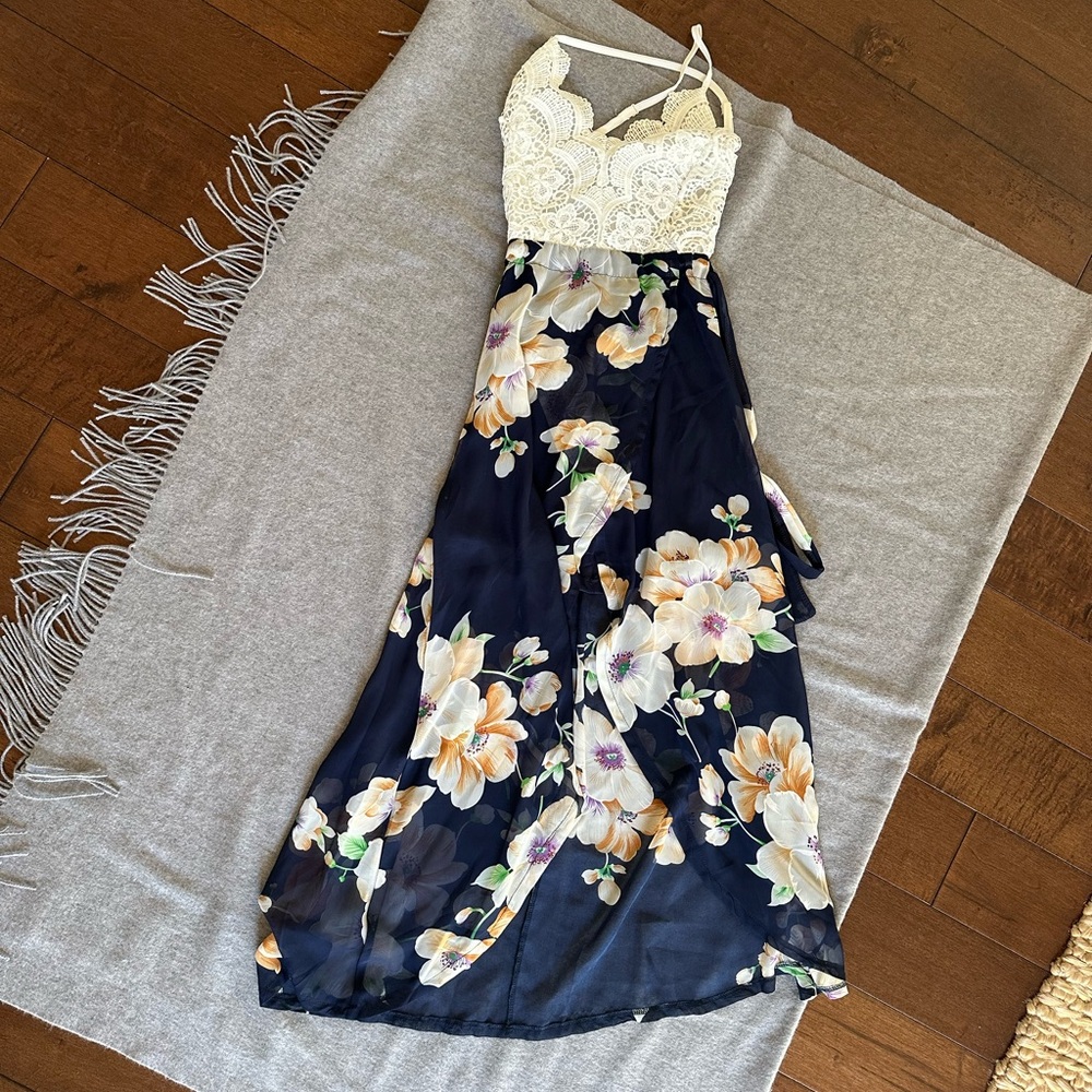 Floral Maxi Dress with Backless Lace Top size S